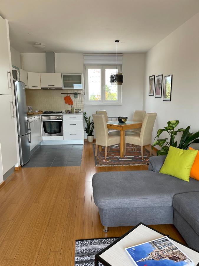Lipa Apartment Zagreb Extérieur photo